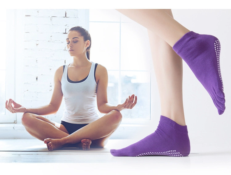 OEM&amp; ODM Yoga Open-Toe Backless Professional Dispensing Women Yoga Five-Fingered Socks
